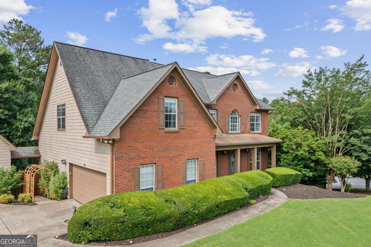 435 Ruby Forest PKWY