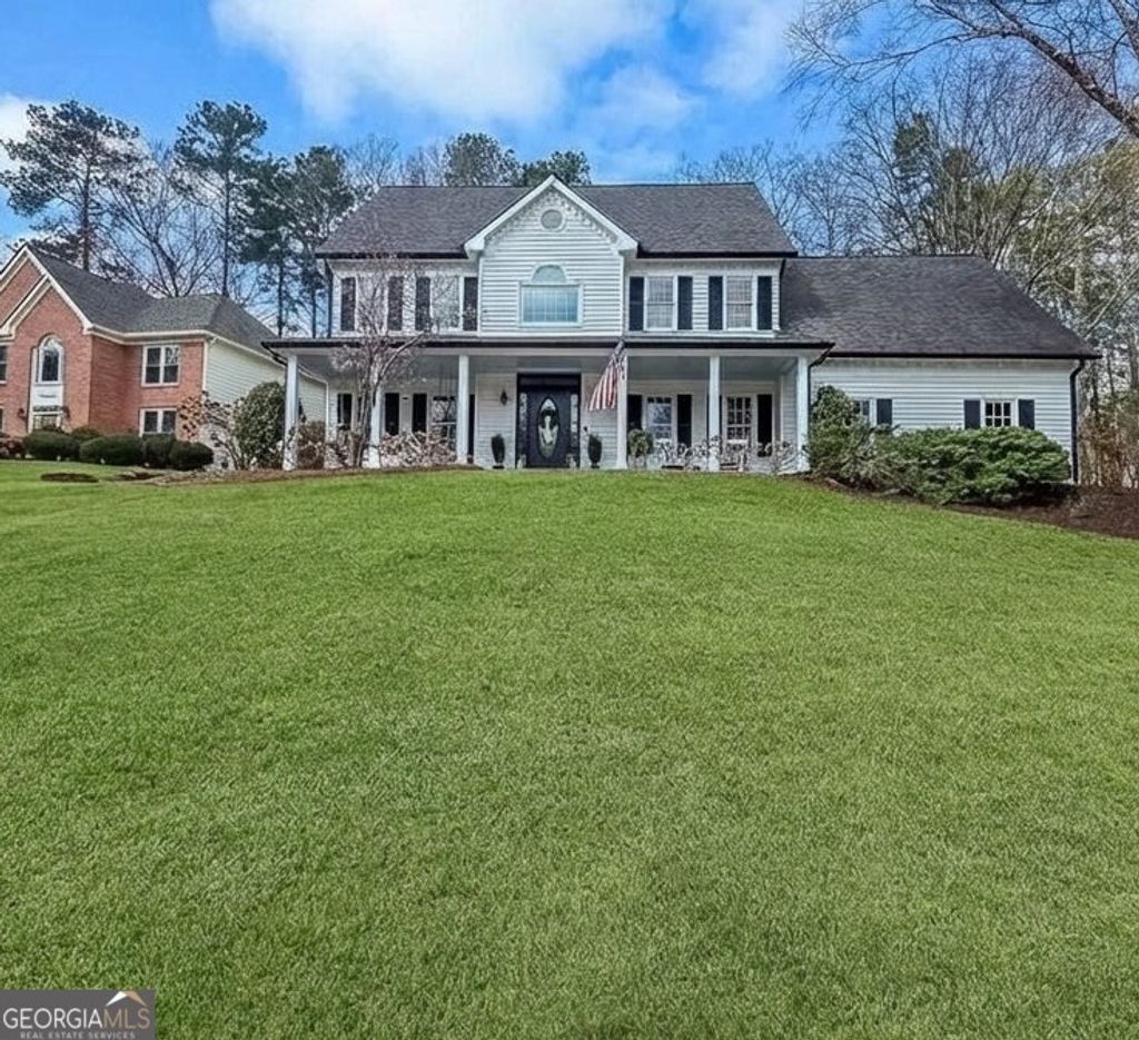 Photo of 6084 Fairlong Point NW, Acworth, GA 30101 (MLS # 10703205)