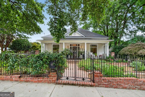 Tiny photo for 401 E 4th Avenue, Rome, GA 30161 (MLS # 10790969)