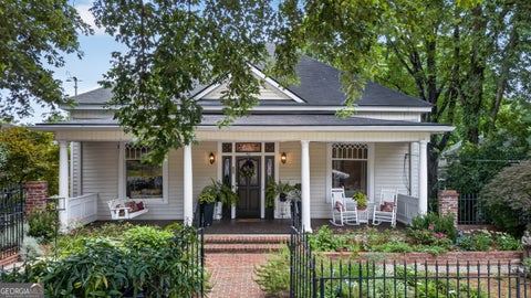 Photo of 401 E 4th Avenue, Rome, GA 30161 (MLS # 10790969)