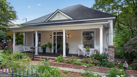 Tiny photo for 401 E 4th Avenue, Rome, GA 30161 (MLS # 10790969)