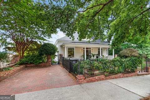 Tiny photo for 401 E 4th Avenue, Rome, GA 30161 (MLS # 10790969)