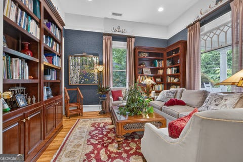 Tiny photo for 401 E 4th Avenue, Rome, GA 30161 (MLS # 10790969)