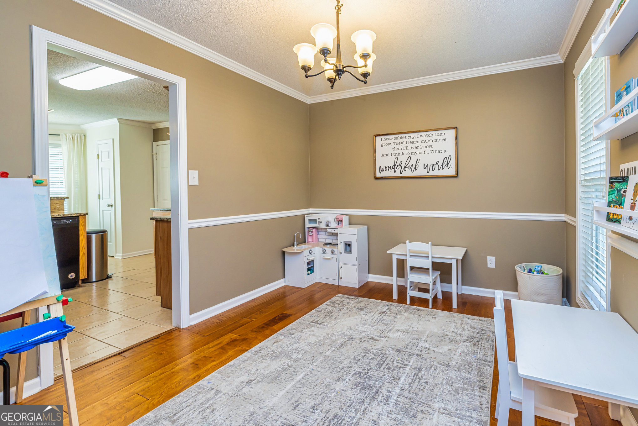 3 Avondale CIR