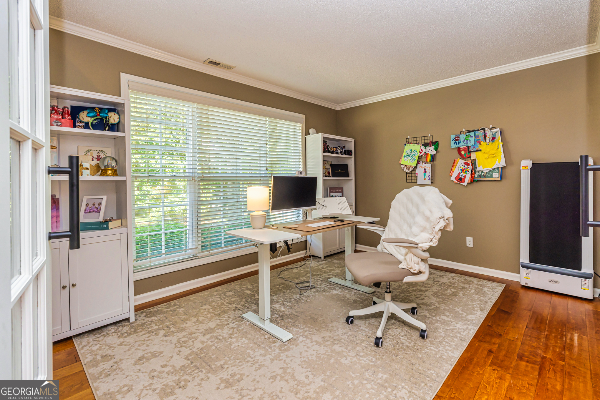 3 Avondale CIR