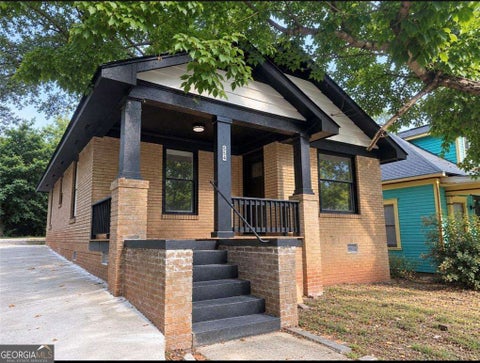 Photo of 554 Lawton Street SW, Atlanta, GA 30310 (MLS # 10850511)