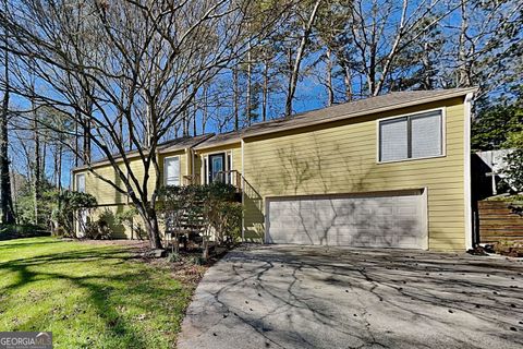 2754 Georgian TER Marietta GA 30068