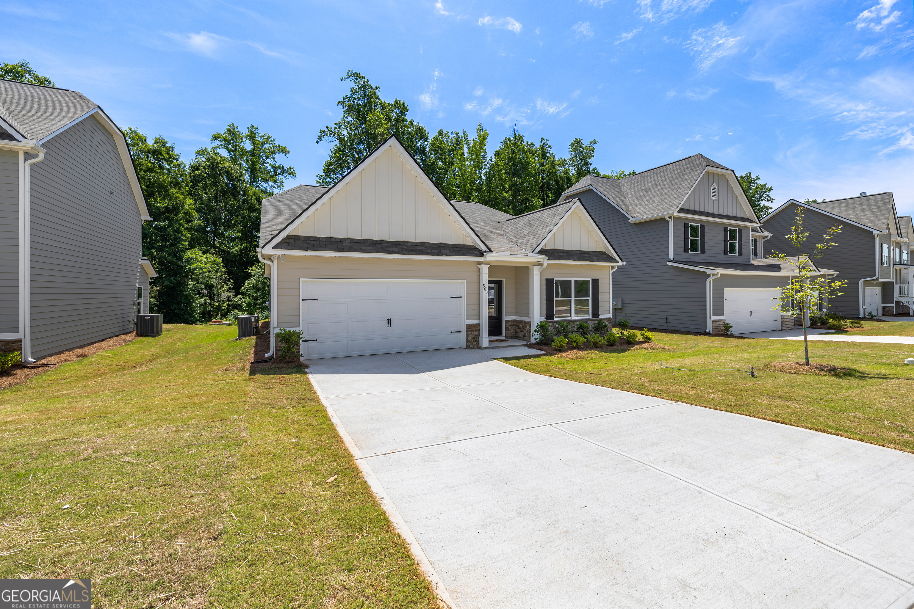 503 Charleston PL