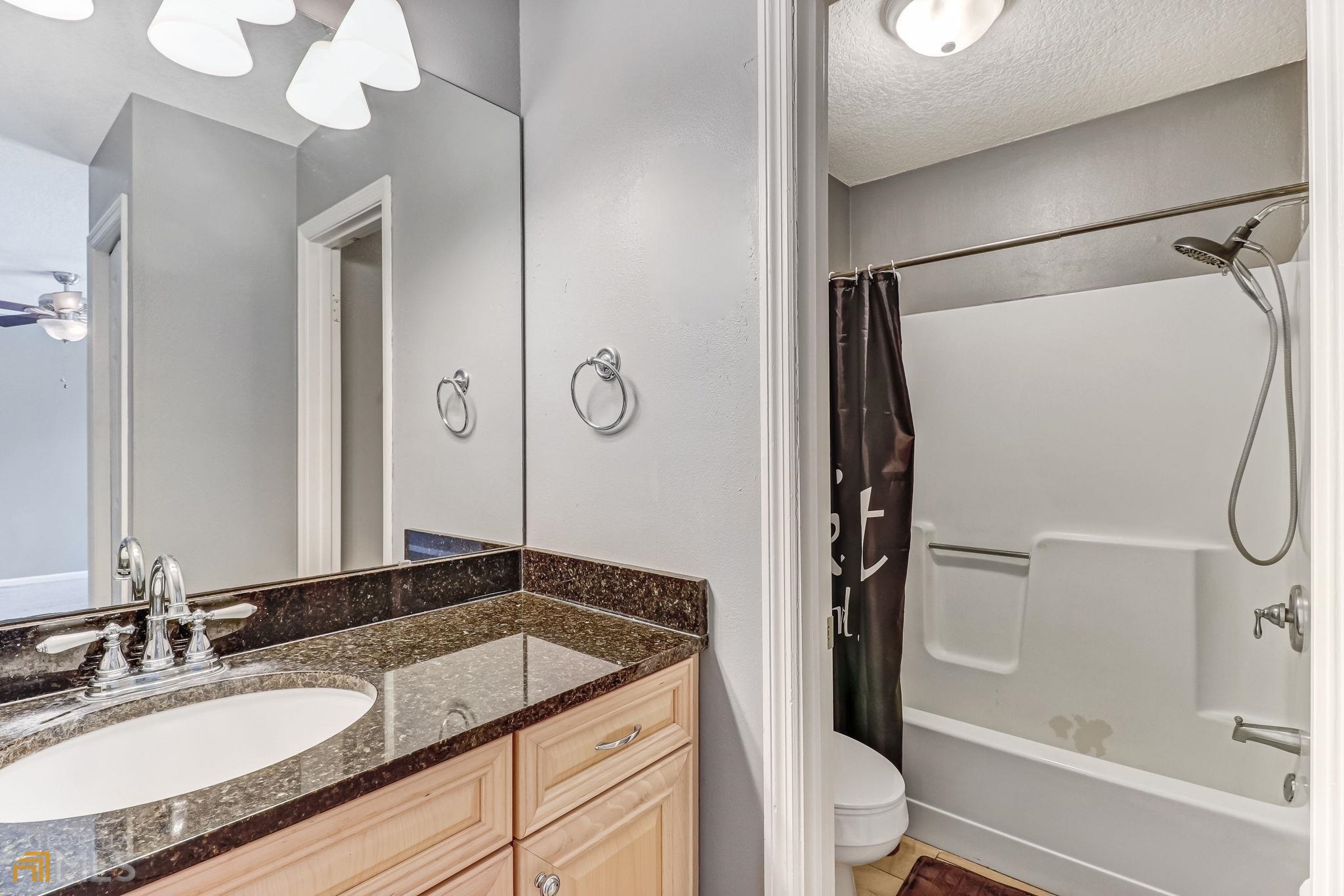 FOXWOOD - Residential