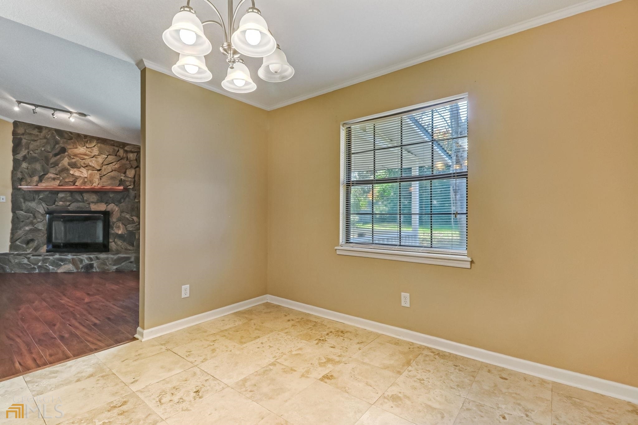 FOXWOOD - Residential