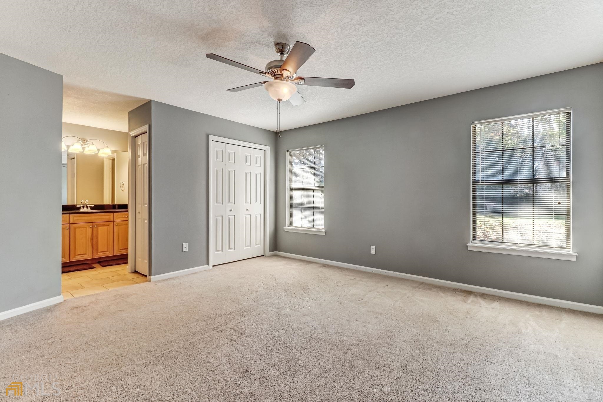 FOXWOOD - Residential