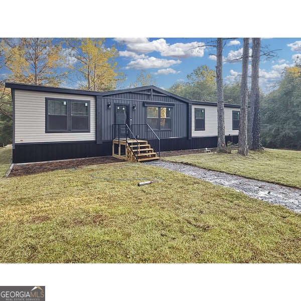 Photo of 415 Oliver Road, Barnesville, GA 30204 (MLS # 10873714)
