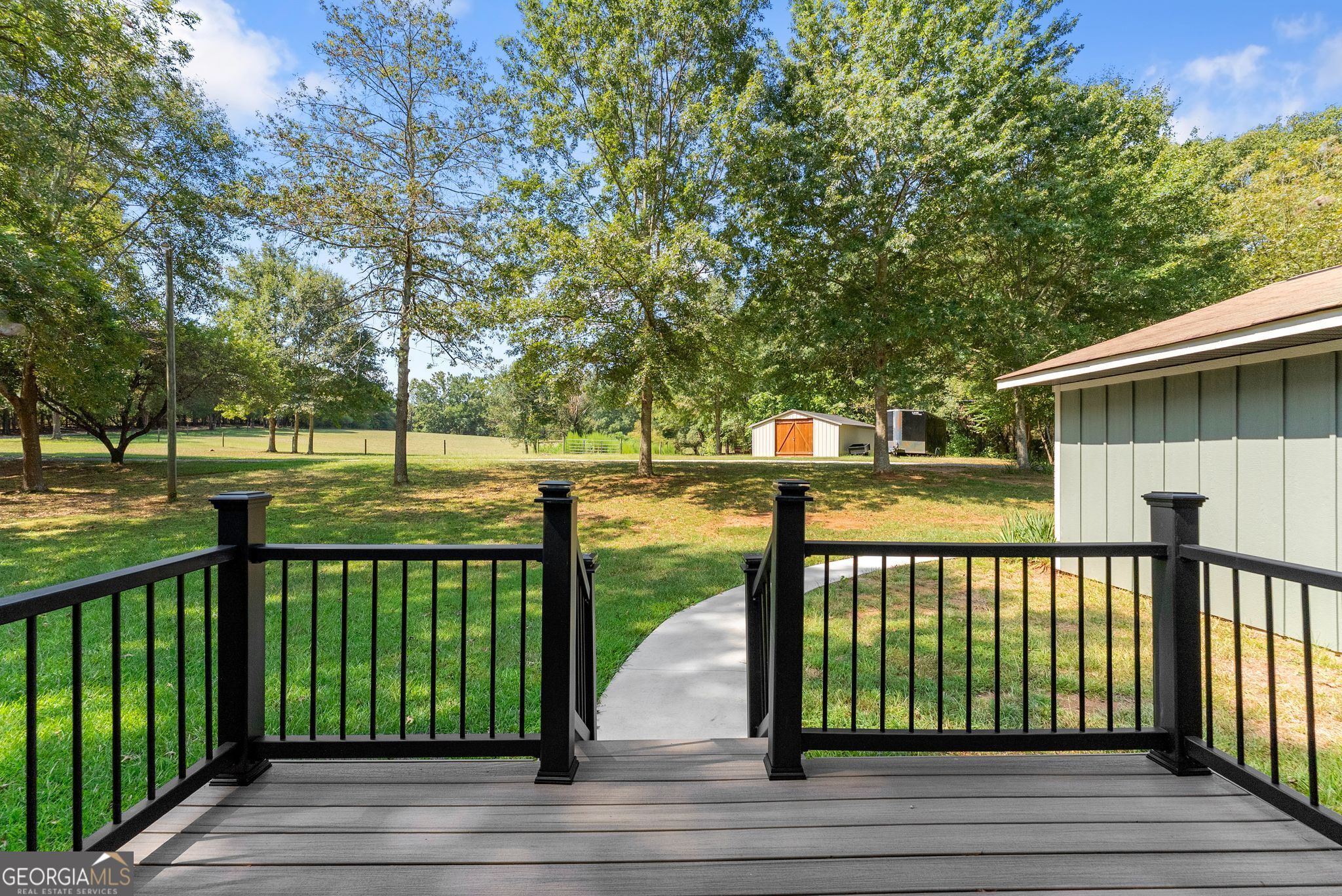 1556 Fred Goss RD