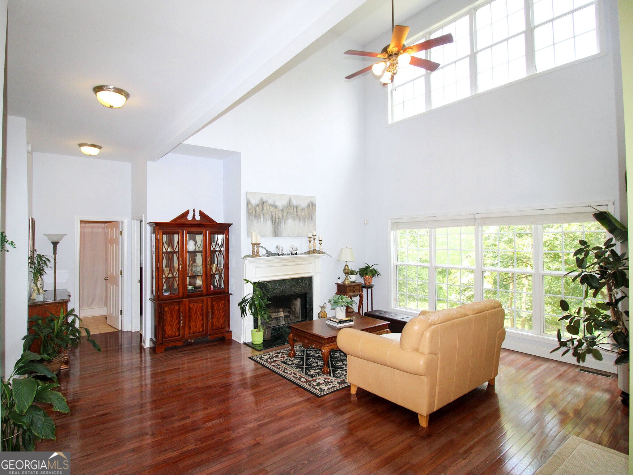 12216 Edgewater DR