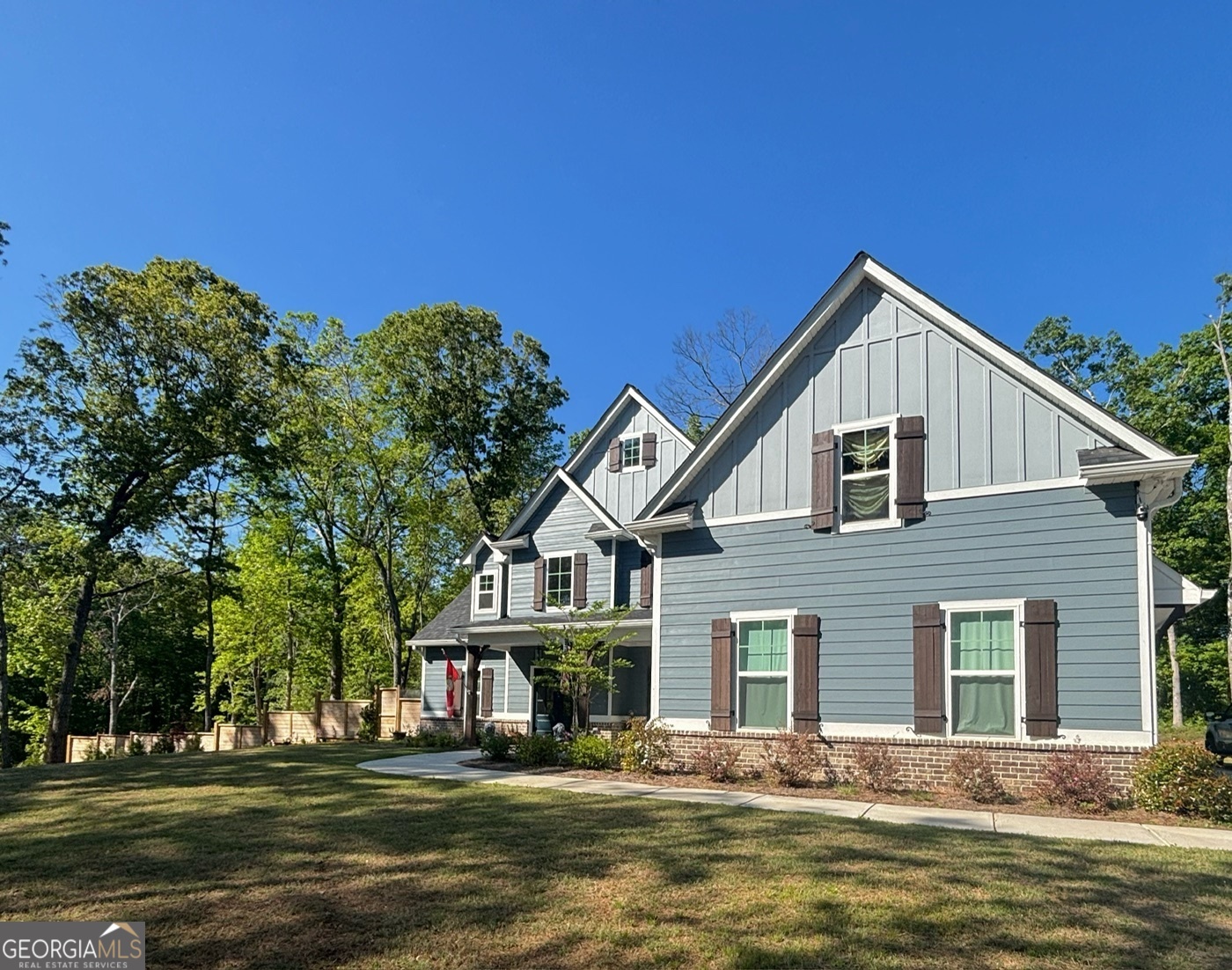 111 Gwendolyn CT