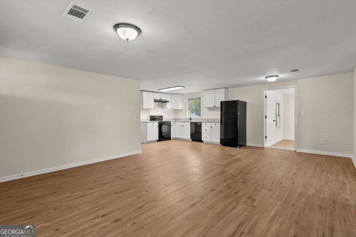 KNOB HILL SD -M133 - Residential