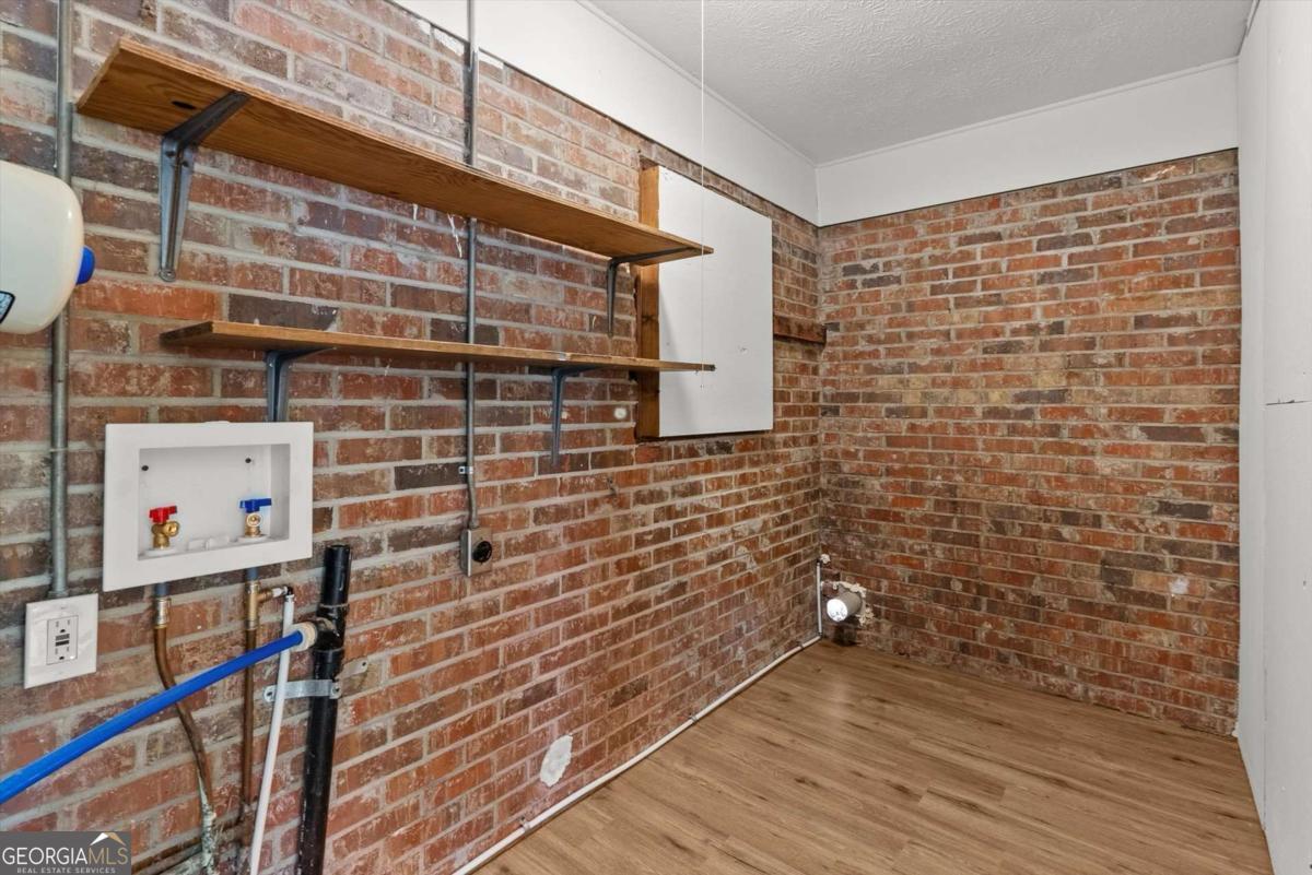 KNOB HILL SD -M133 - Residential