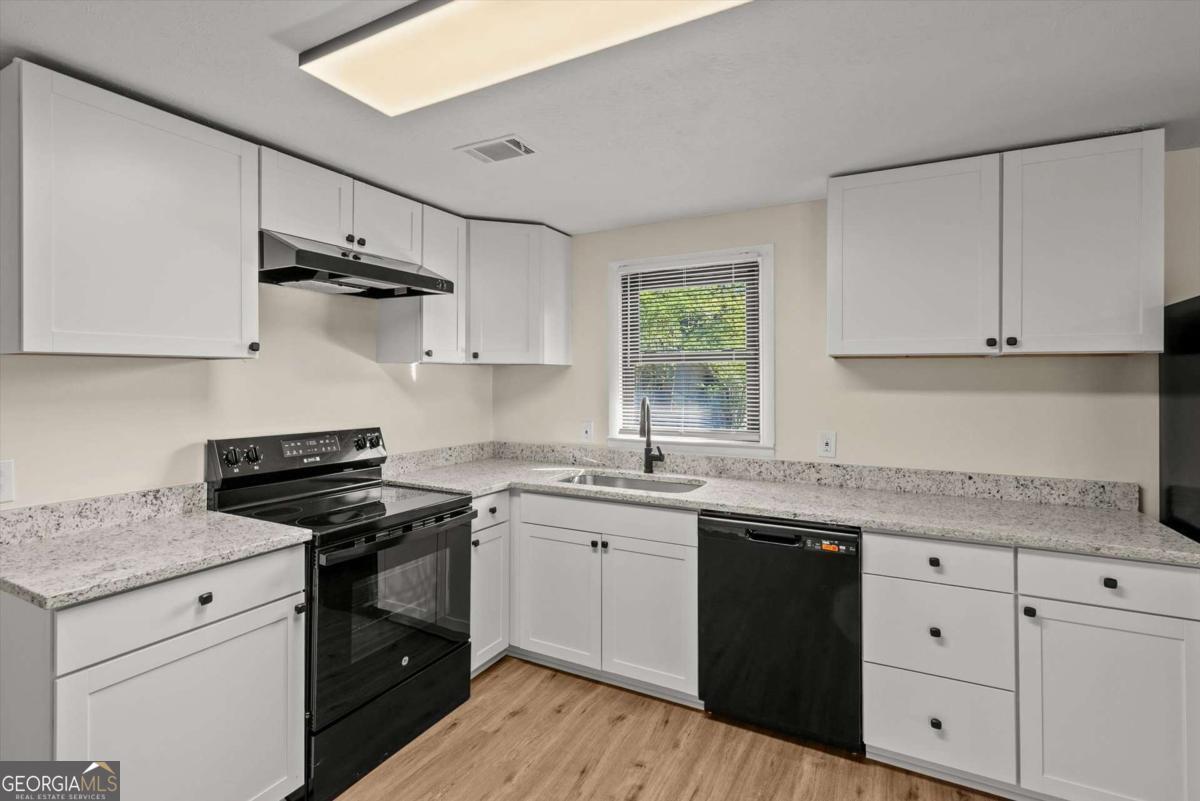 KNOB HILL SD -M133 - Residential