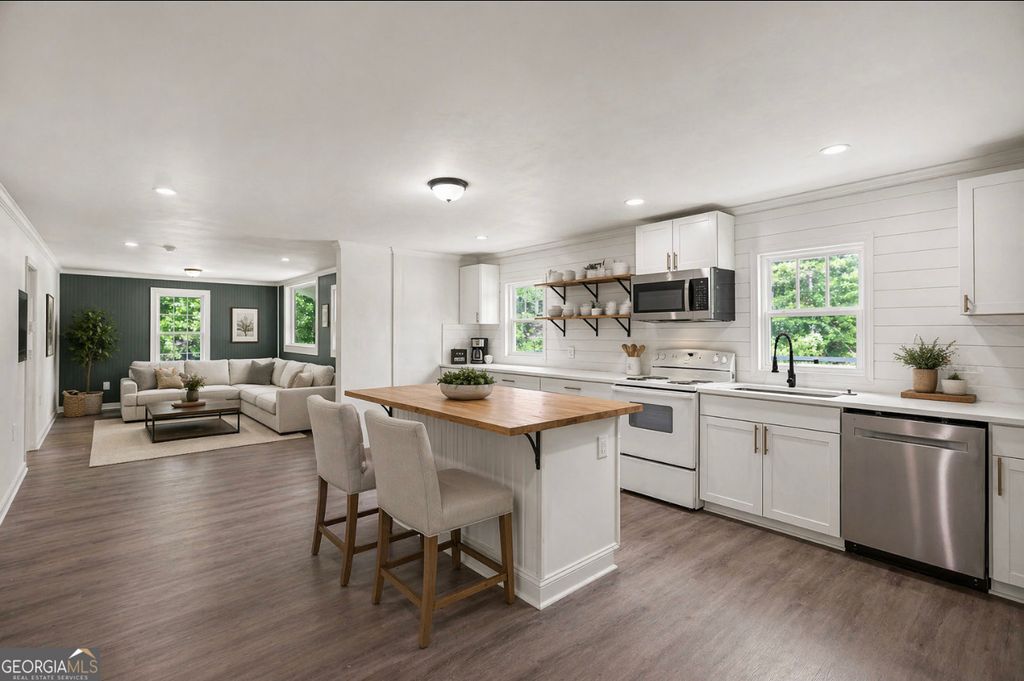 Photo of 715 Corinth Road, Hogansville, GA 30230 (MLS # 10739040)