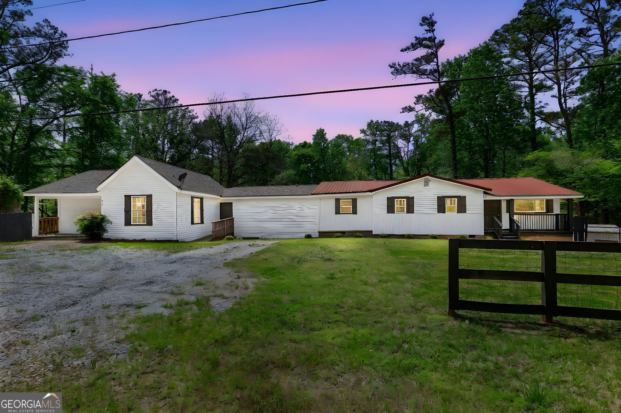 715 Corinth RD