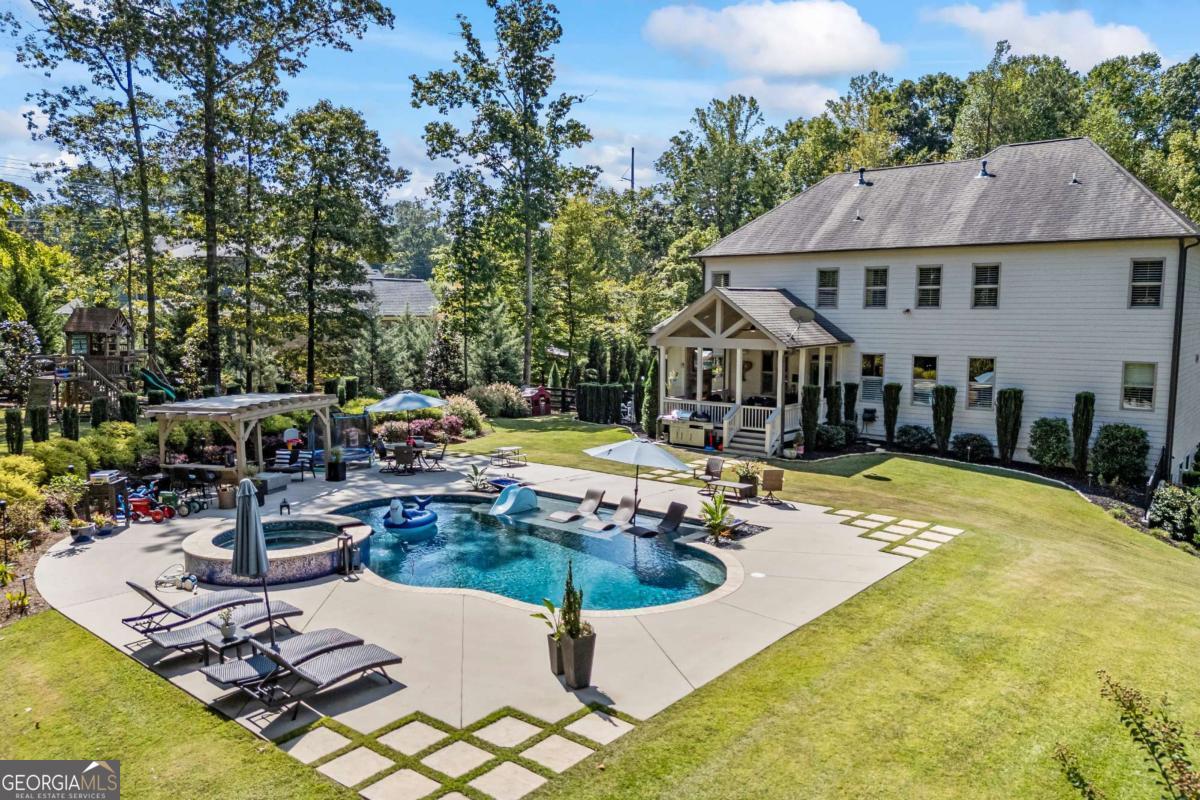 3111 Old Thompson Mill RD