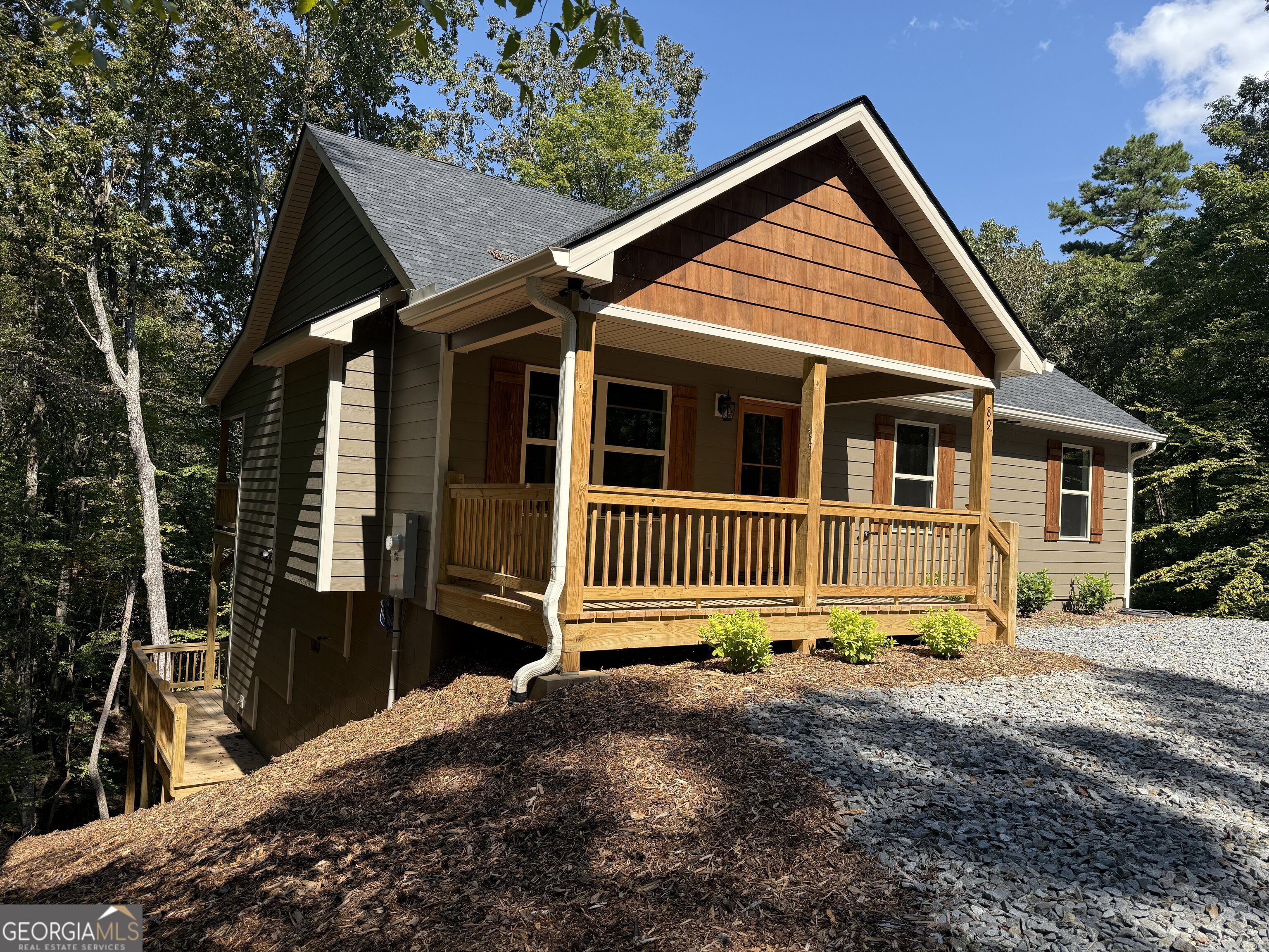 89 Pamela CT 2237