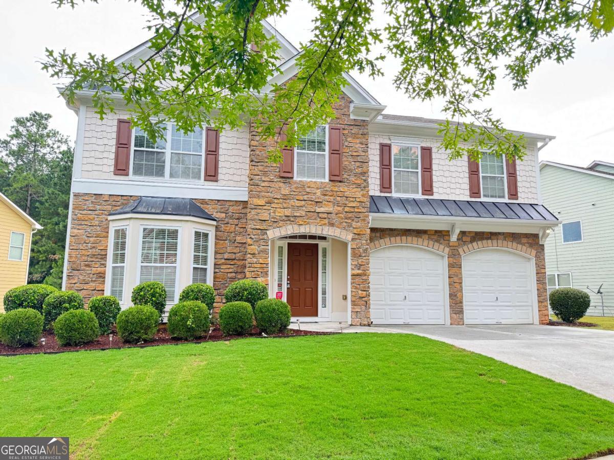 Welcome to this stunning 4-bedroom, 2.5-bathroom home located in the vibrant Loganville, GA. This property boasts a large backyard, perfect for outdoor activities, and a 2-car garage for your vehicles. The interior is freshly painted and features new carpeting throughout. The heart of the home is the chef's kitchen, complete with stainless steel appliances and a huge center island, perfect for entertaining or casual meals. The formal dining room can comfortably accommodate up to 12 guests for those special occasions. The home also offers a versatile loft/flex space that can be tailored to your needs. The master suite is a true retreat, featuring an enormous walk-in closet and a spa-like bathroom for ultimate relaxation. As part of a Swim & Tennis Community, you'll have access to recreational facilities and a community park. This home is a perfect blend of comfort and modern living. Must See!!
