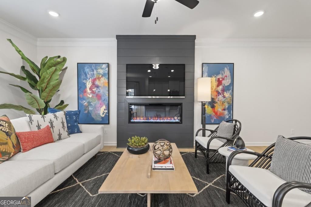 Summit At Gateway - Residential
