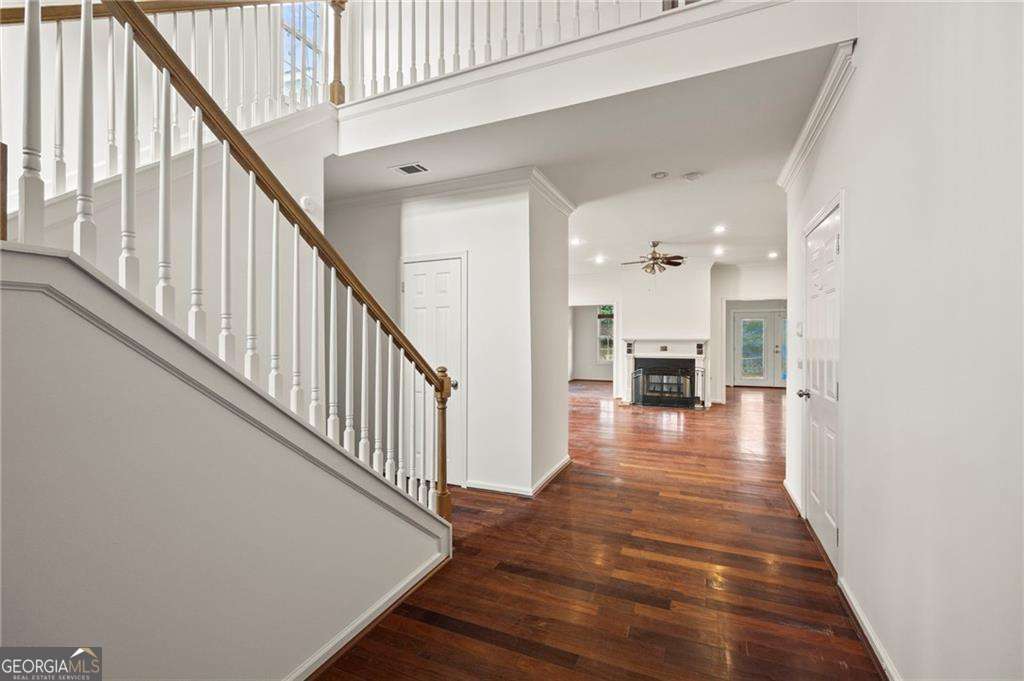 2890 Winterhaven CT