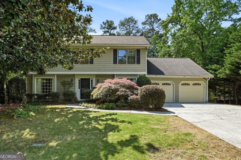 Photo of 3007 Greyfield Trace SE, Marietta, GA 30067 (MLS # 10754320)