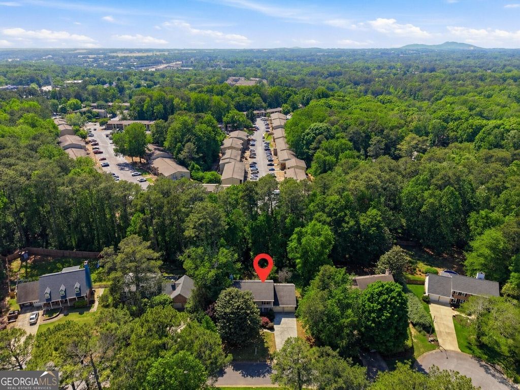 Photo of 3007 Greyfield Trace SE, Marietta, GA 30067 (MLS # 10754320)