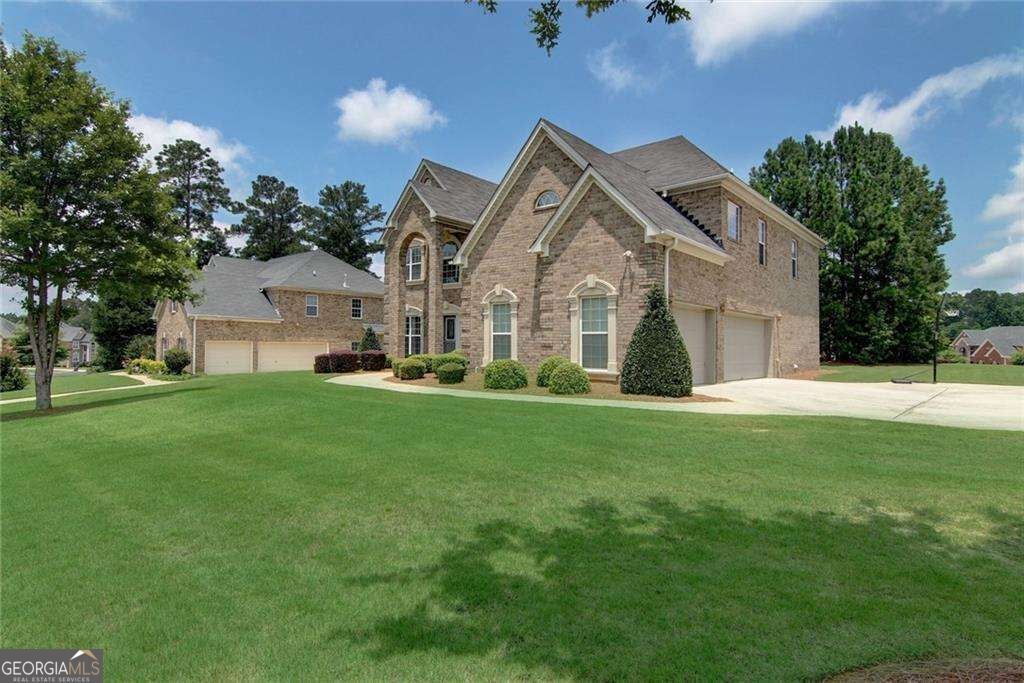 1900 Buford CT