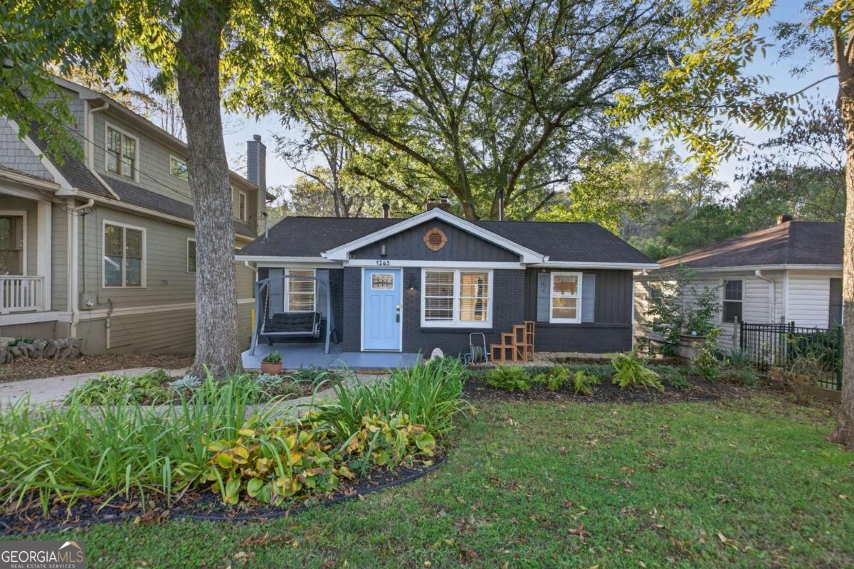 1245 Woodland AVE SE