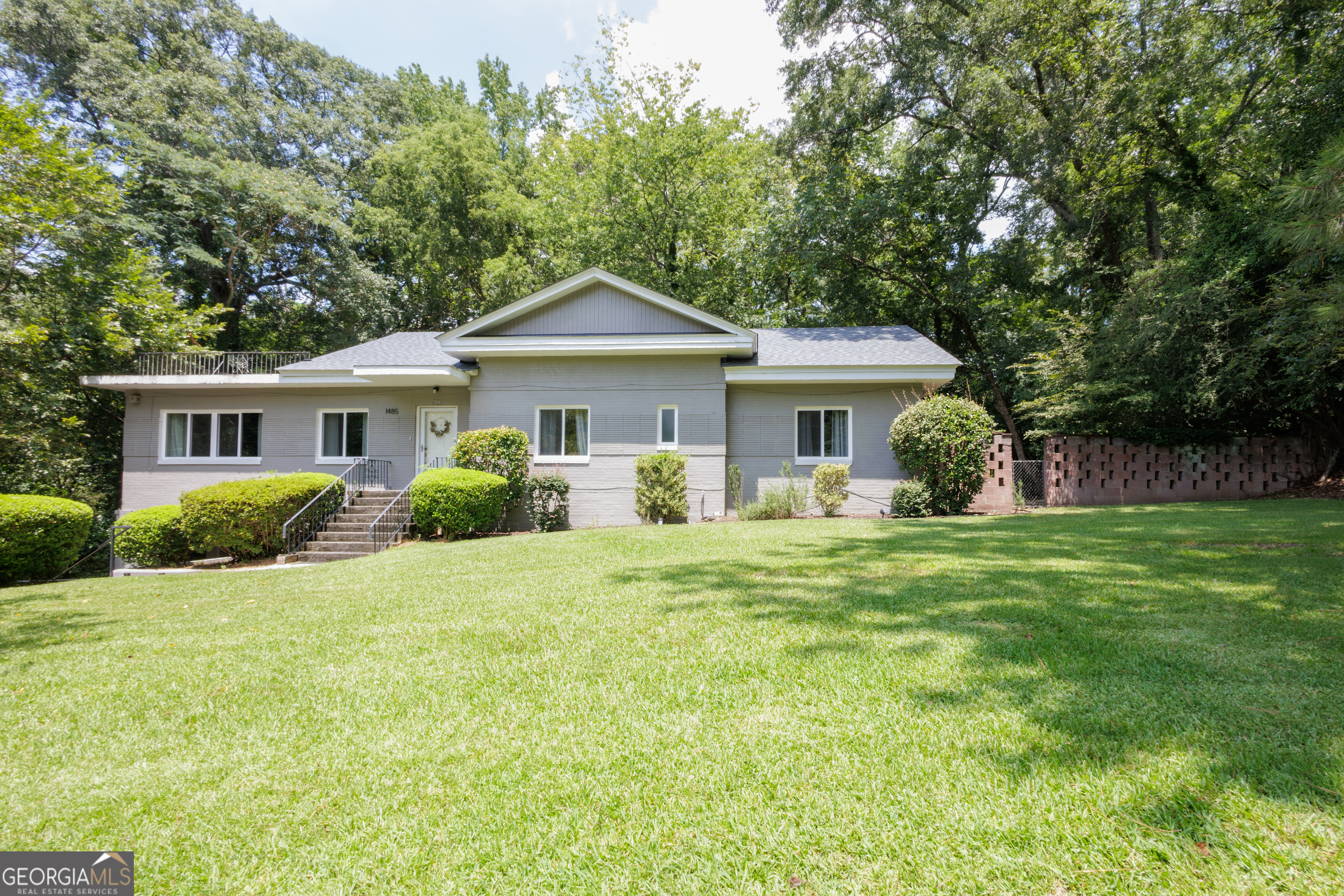 1485 Lone Oak DR