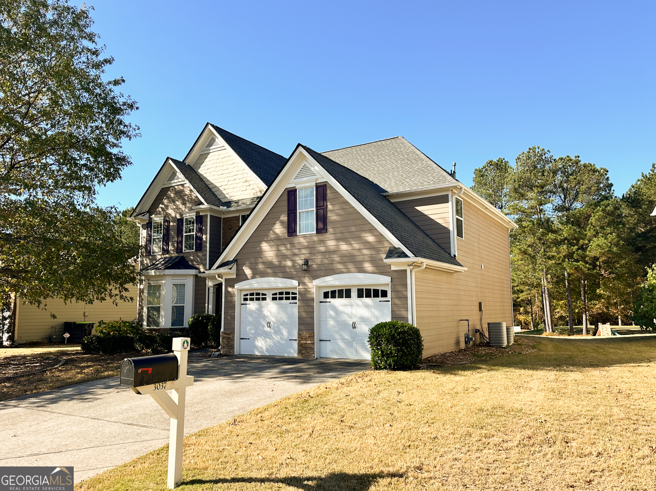 3037 Nicholas DR