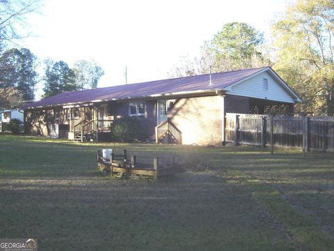 A home in Lanett