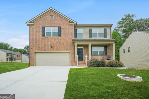 5545 Flat Stone CT Lithonia GA 30038