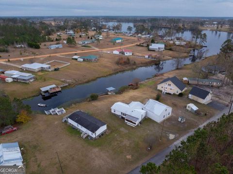 A home in Baxley