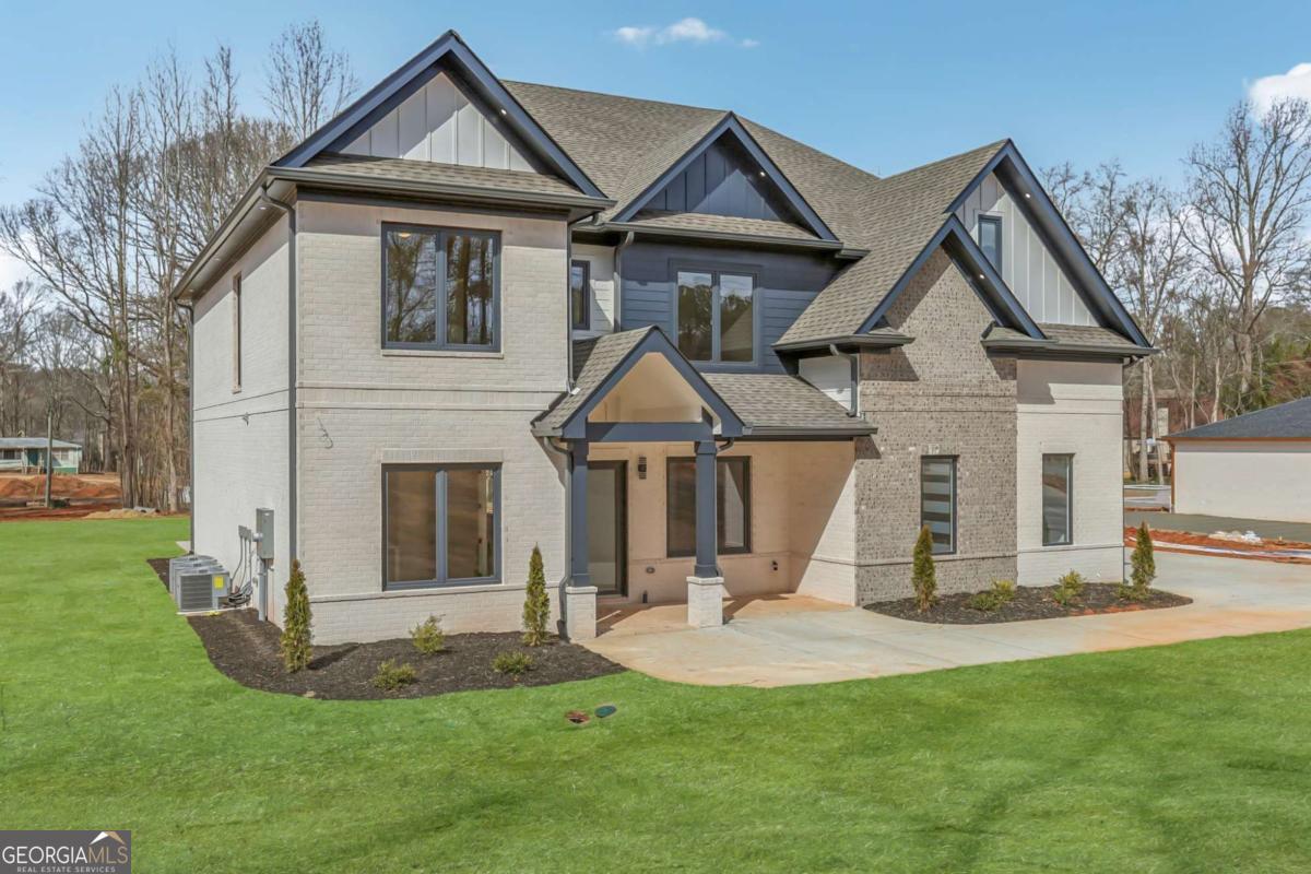 2336 Highway 124 W