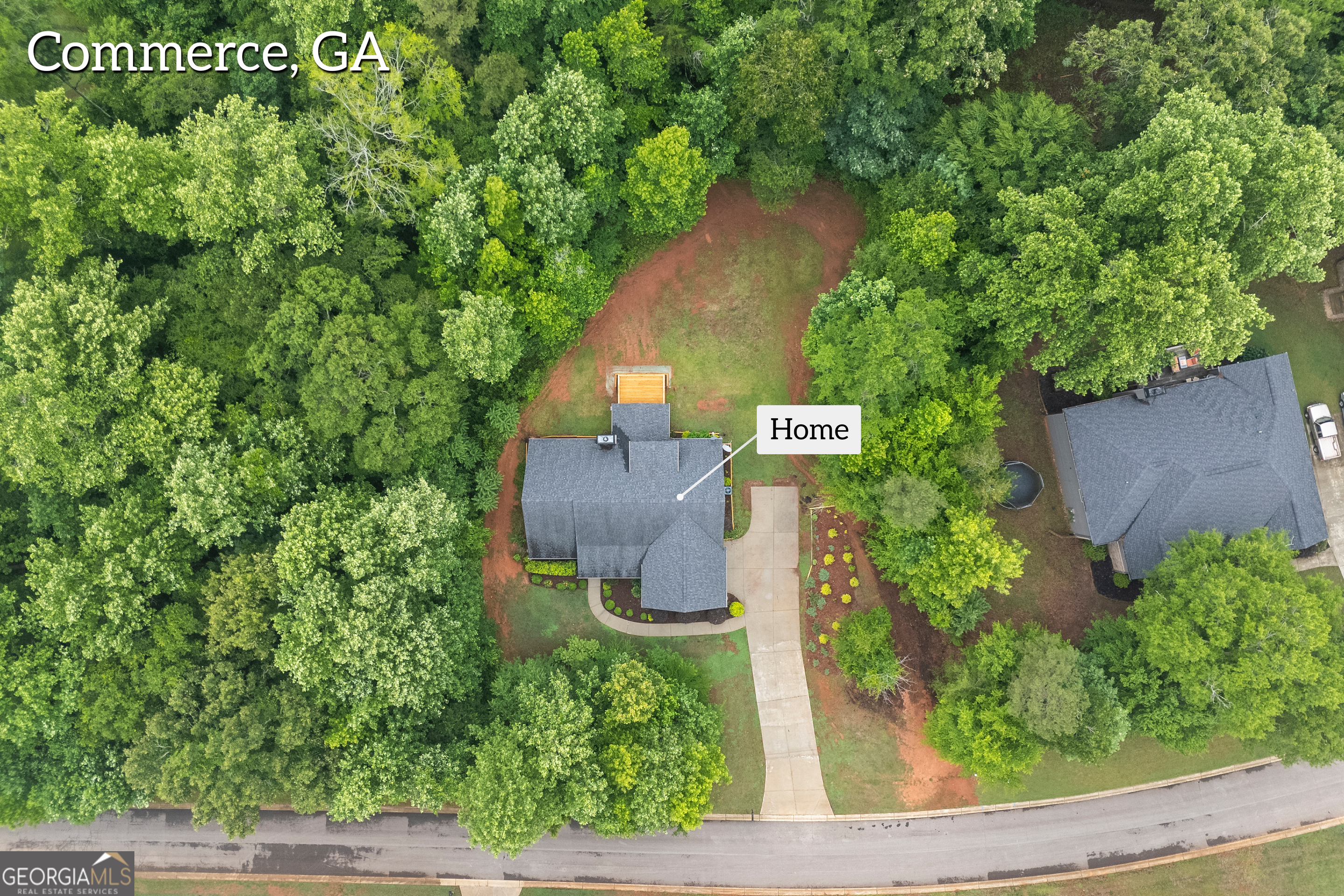 717 Oconee LN