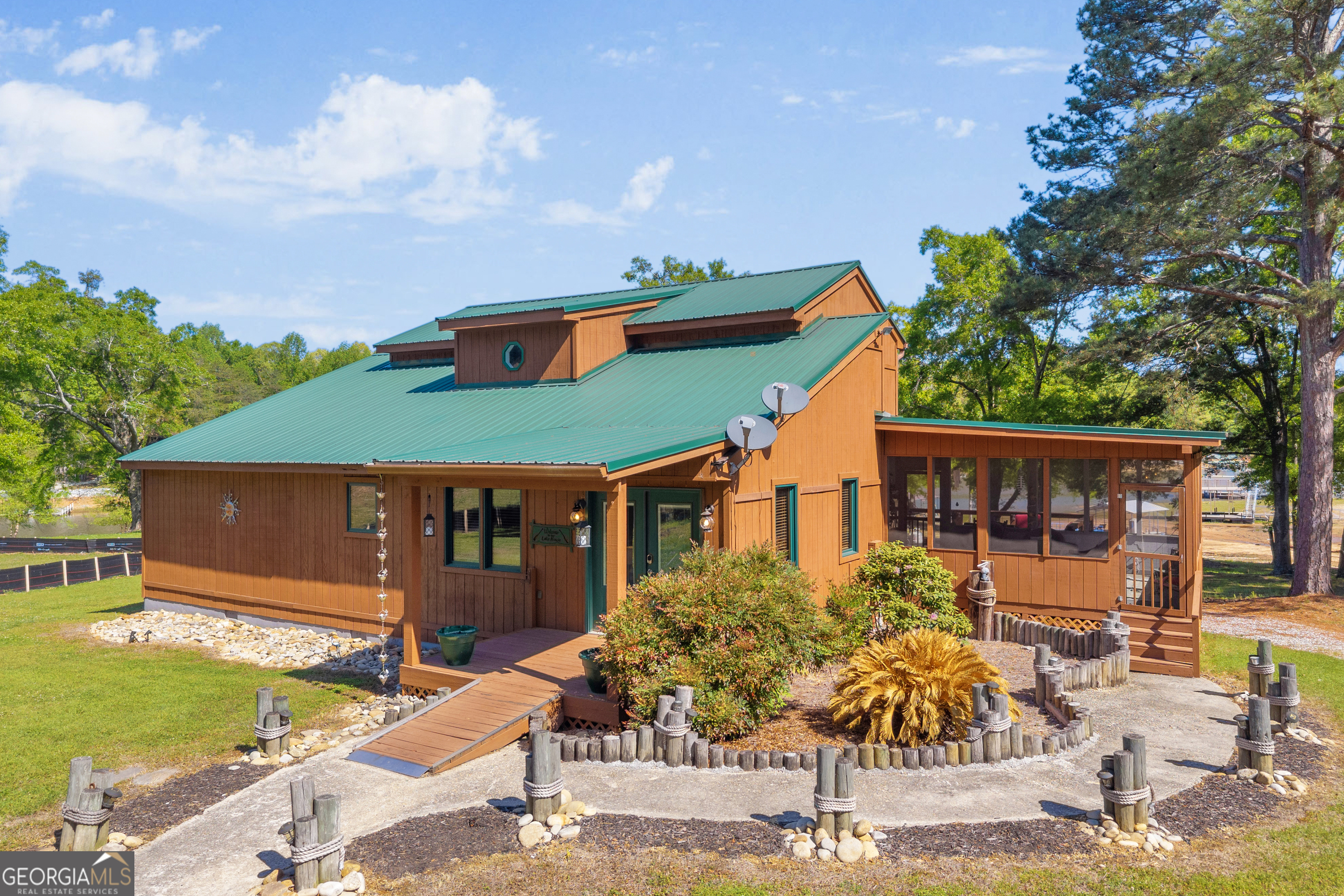 781 Parkertown Heights RD