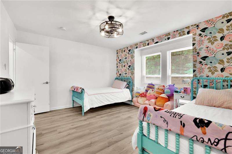 Roswell Pointe - Residential