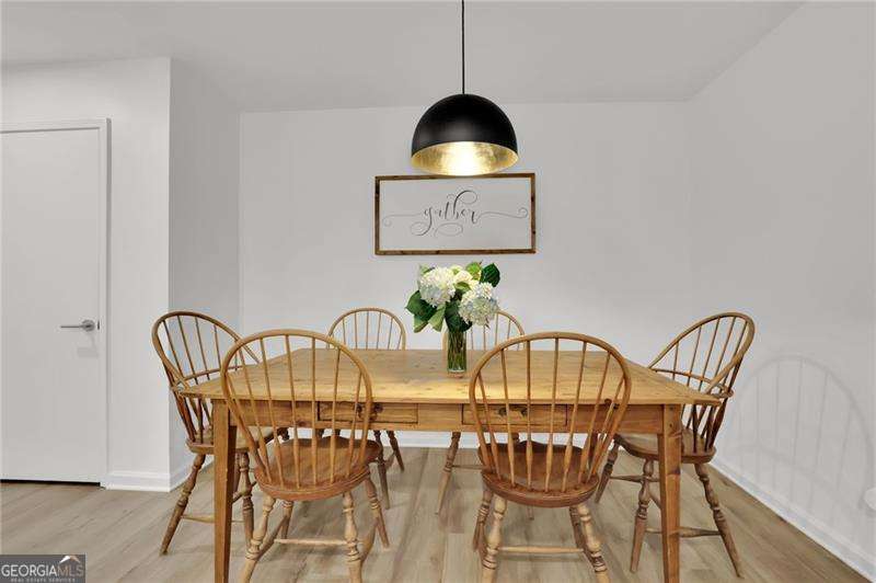 Roswell Pointe - Residential