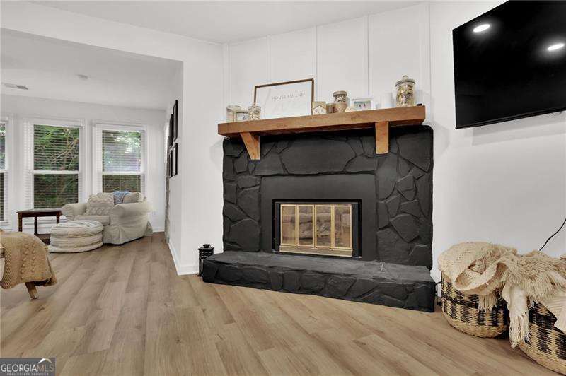 Roswell Pointe - Residential