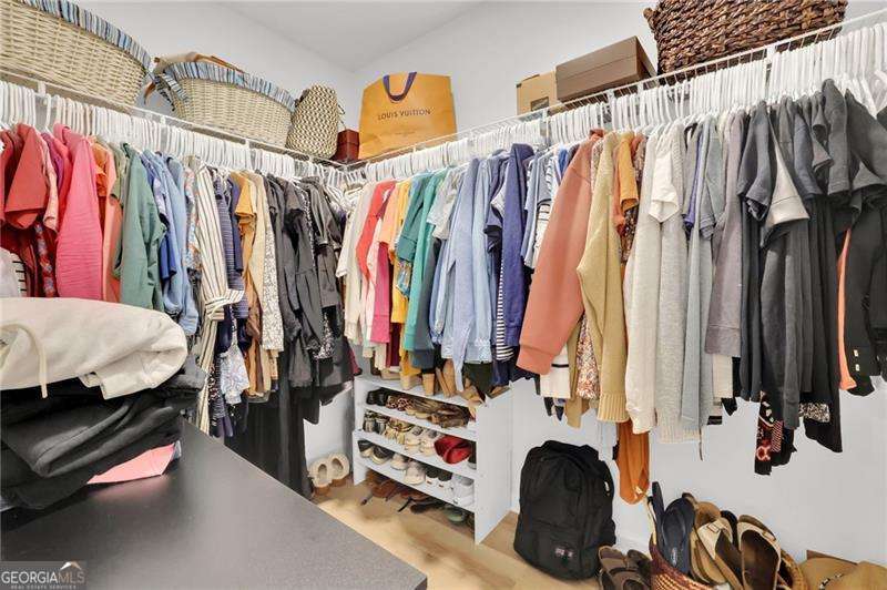 Roswell Pointe - Residential