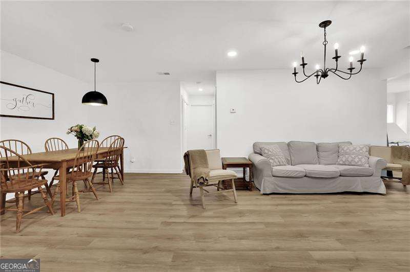 Roswell Pointe - Residential