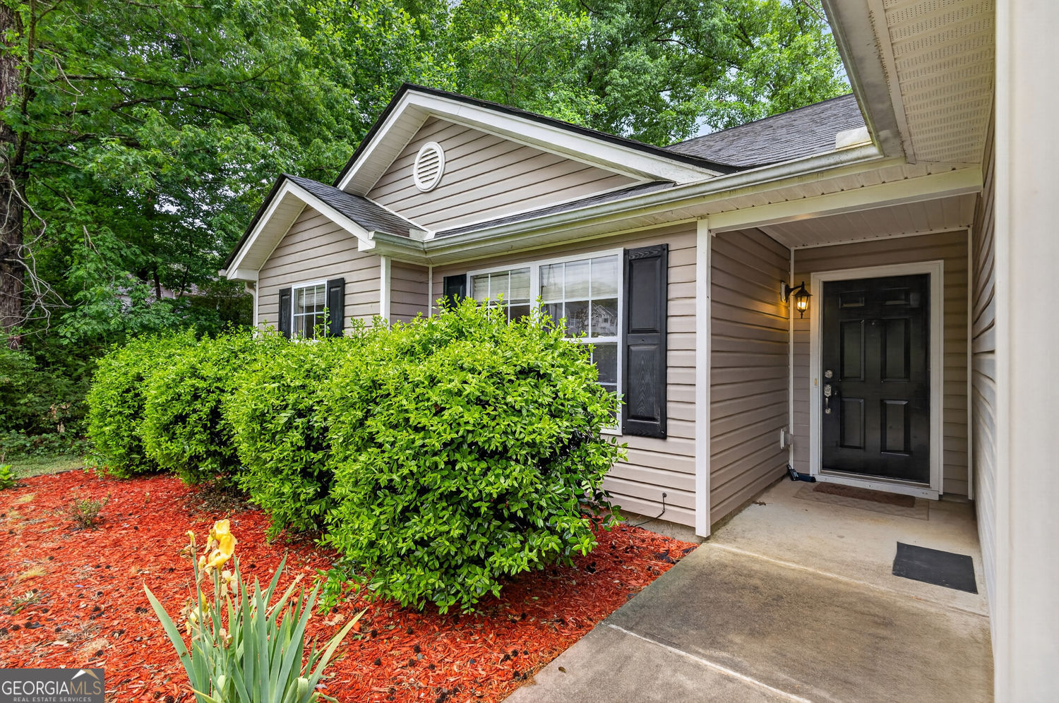 466 Raymond DR