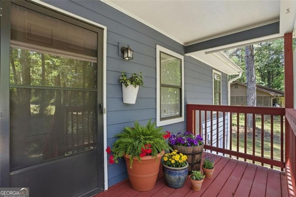 Photo of 2945 Barrett Court, Powder Springs, GA 30127 (MLS # 10758255)