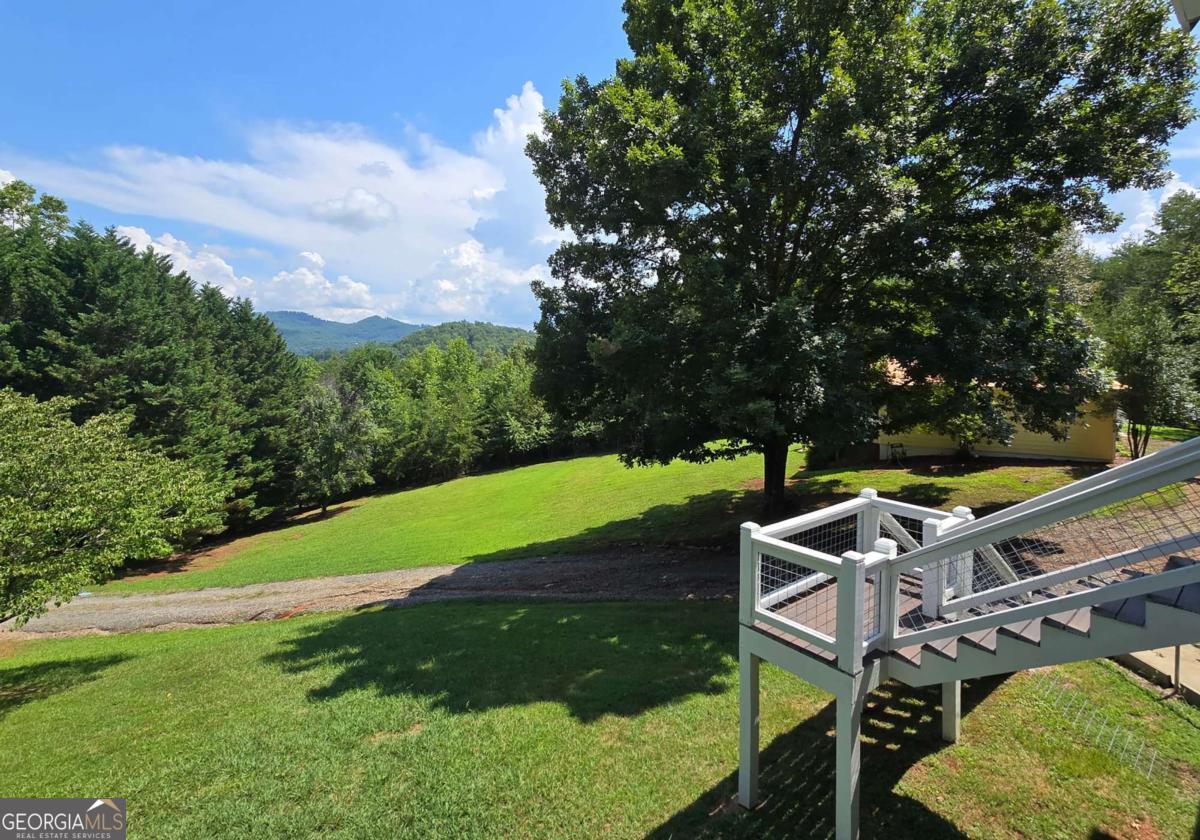 557 Hidden Pines CT