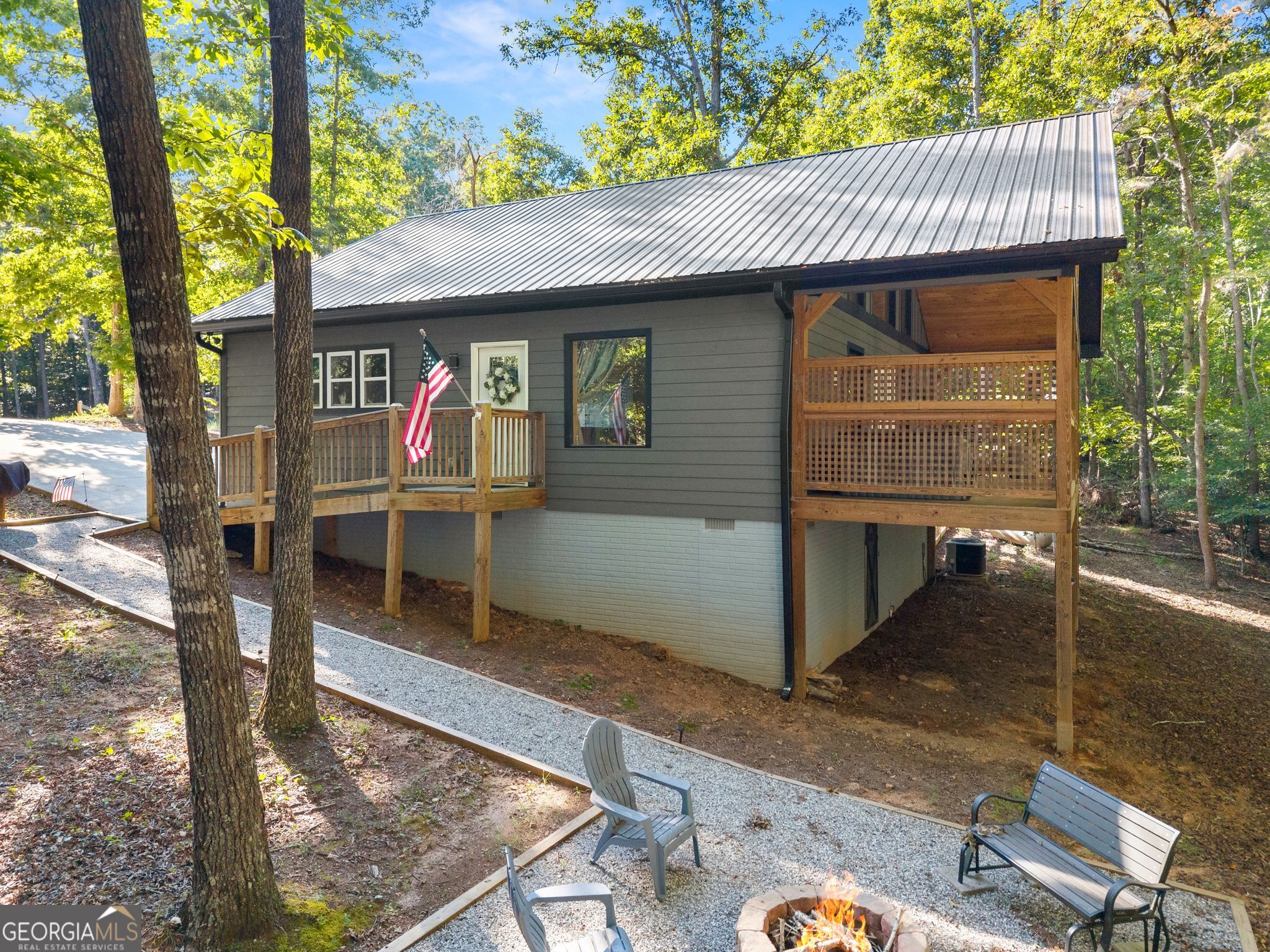 162 Hickory Ridge DR